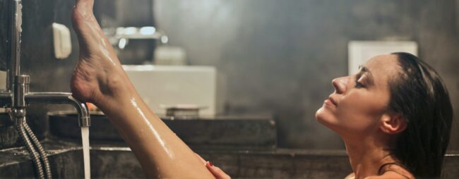 Por qué los japoneses que quieren adelgazar optan por darse un baño en vez de una ducha