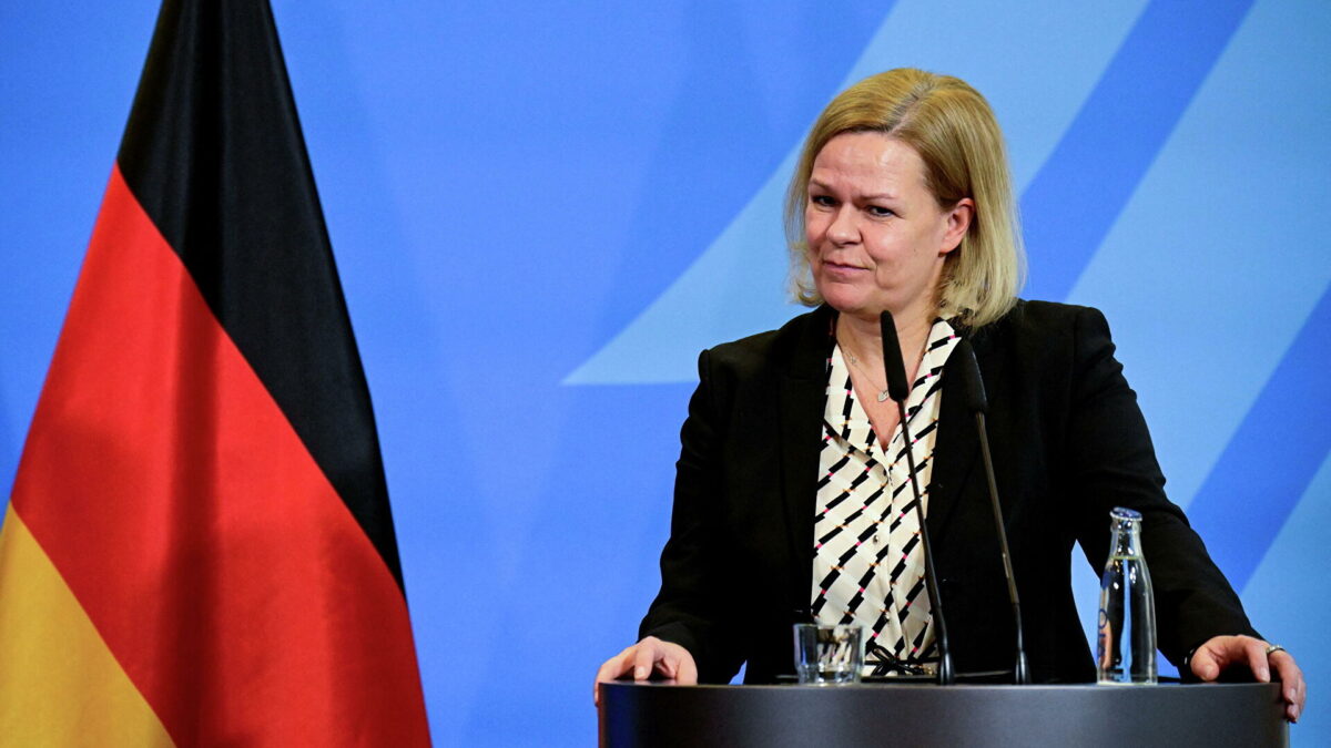 Qatar convoca al embajador alemán en Doha tras un «polémico» comentario de la ministra de Interior sobre el Mundial
