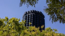 Caixabank alcanza el 75,6% de la recompra de sus acciones
