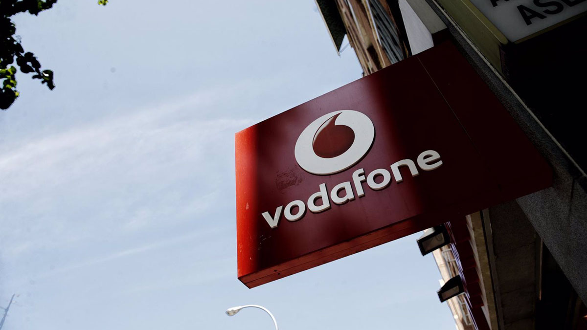 Vodafone España reduce sus ingresos por servicio un 4,5% y su Ebitda crece un 0,2%