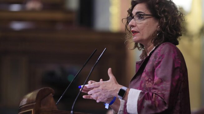 El Gobierno presenta su reforma fiscal: impuesto a los "ricos" y bajada de IRPF a rentas bajas