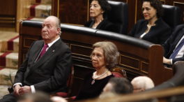 Juan Carlos I se verá con el Rey en público por primera vez en dos años en el funeral de Isabel II