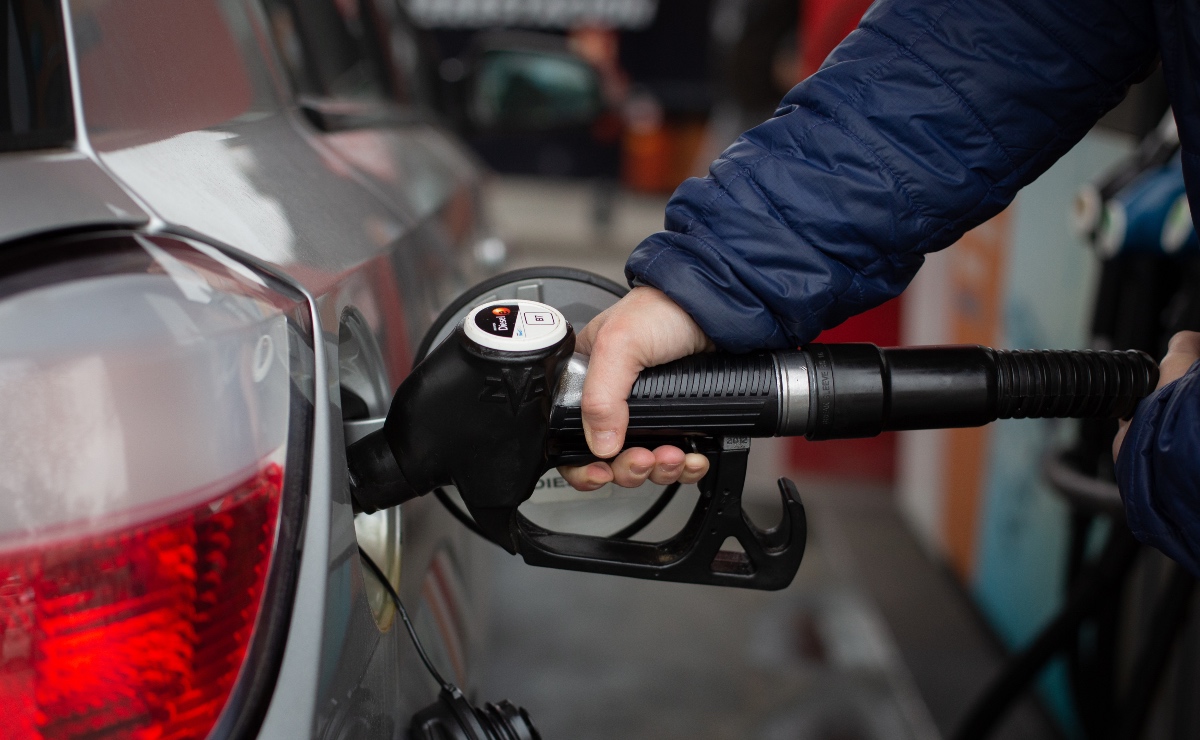 El diésel, desbocado: alcanza la mayor diferencia de precio con la gasolina