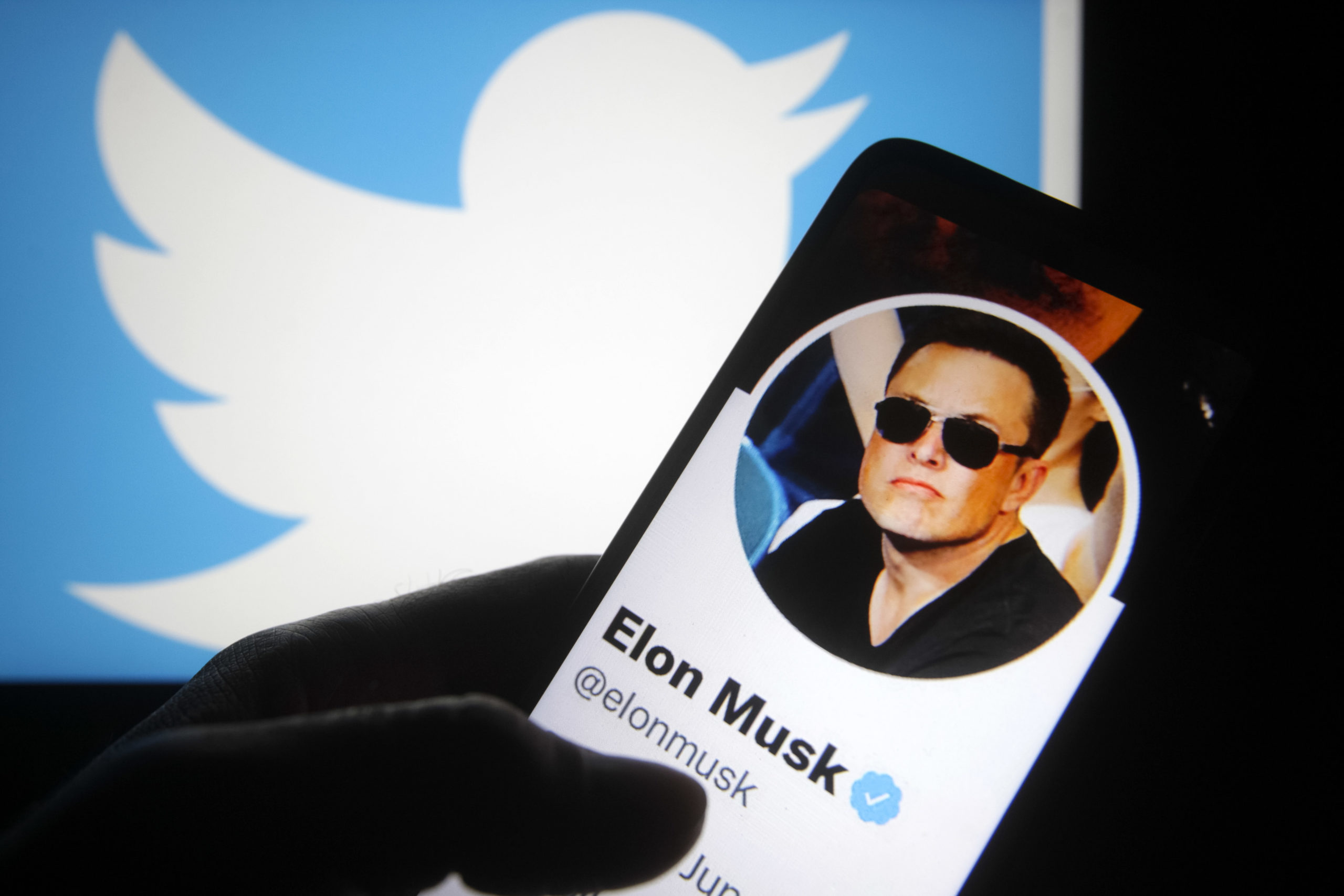 Los accionistas de Twitter aprueban el acuerdo de compra de Elon Musk por 44.000 millones