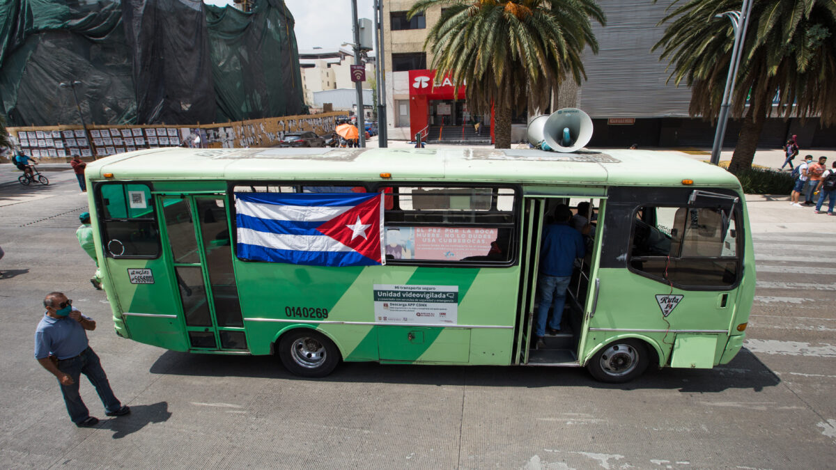 Cuba vota el domingo el matrimonio igualitario en un referéndum inusual y controvertido