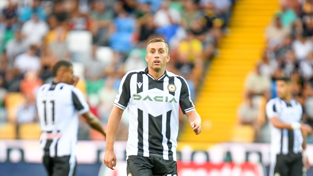 El Udinese de Gerard Deulofeu felicita la Diada de Cataluña en Twitter con banderas de España