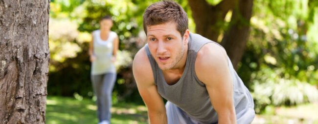 El sencillo ejercicio que deberían hacer todos los hombres de más de 40 años