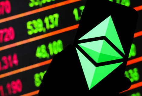 Modesto debut de los fondos cotizados de Ethereum