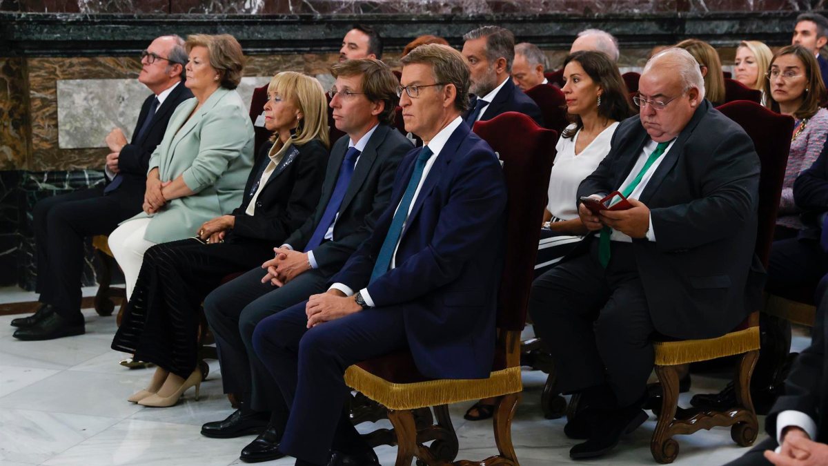 Feijóo solo renovará el CGPJ si Sánchez le llama y acepta sus condiciones