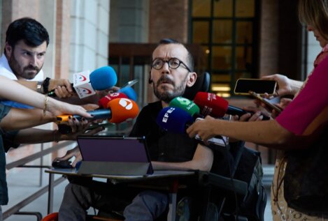 Podemos desconocía que el Gobierno bajaría el IVA del gas y reclama a Sánchez más impuestos