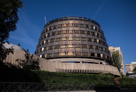 El Constitucional admite los recursos de PP y Vox contra la votación de la reforma laboral