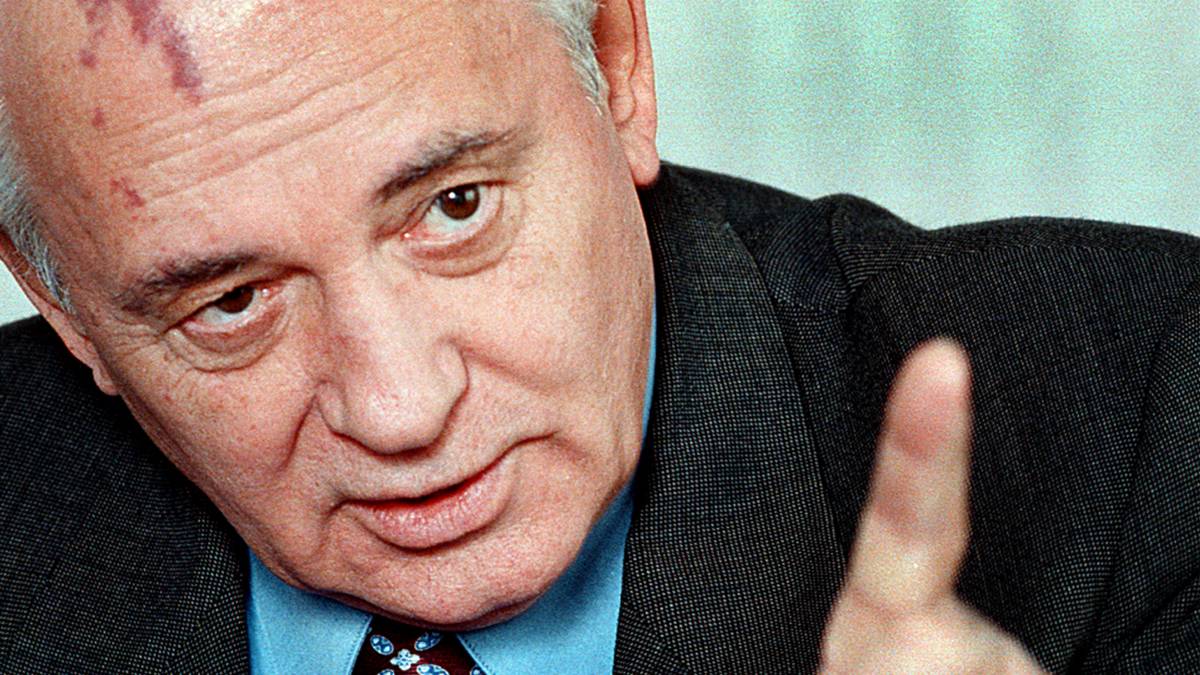 Las dos lecciones de Mijaíl Gorbachov
