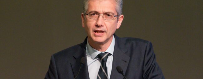 El Banco de España cree que la inflación será «más intensa» y que la economía se frenará «a corto plazo»