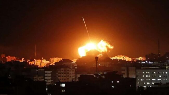 (VÍDEO) Israel ataca Damasco con misiles tras bombardear el aeropuerto de Alepo