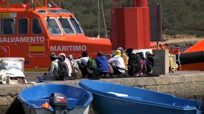 Más de 400 inmigrantes magrebíes intentan entrar por las costas españolas en las últimas horas
