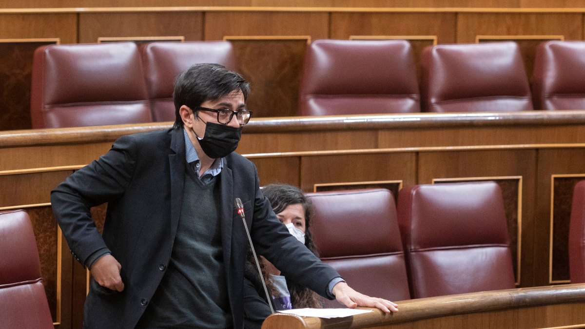 Podemos pide que Juan Carlos I sea juzgado si viaja a Reino Unido: «Es un delincuente fugado»