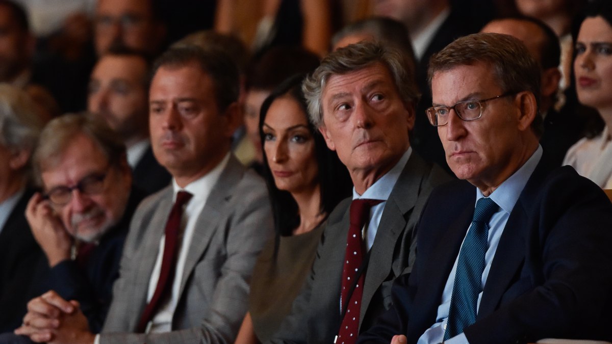El PP pide que el PSOE y Podemos deflacten el IRPF tras pedirlo en País Vasco y Madrid
