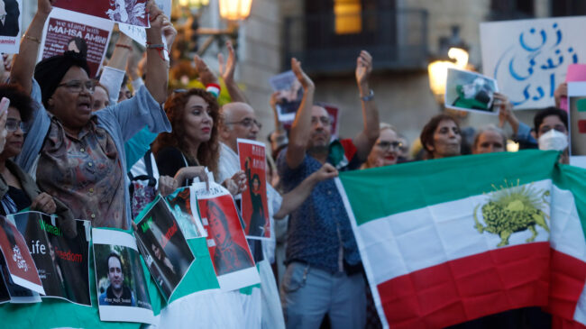 Convocada una concentración en Madrid frente a la Embajada iraní por la muerte de Amini