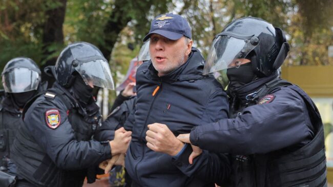 Más de 700 detenidos en las protestas en Rusia contra la movilización decretada por Putin