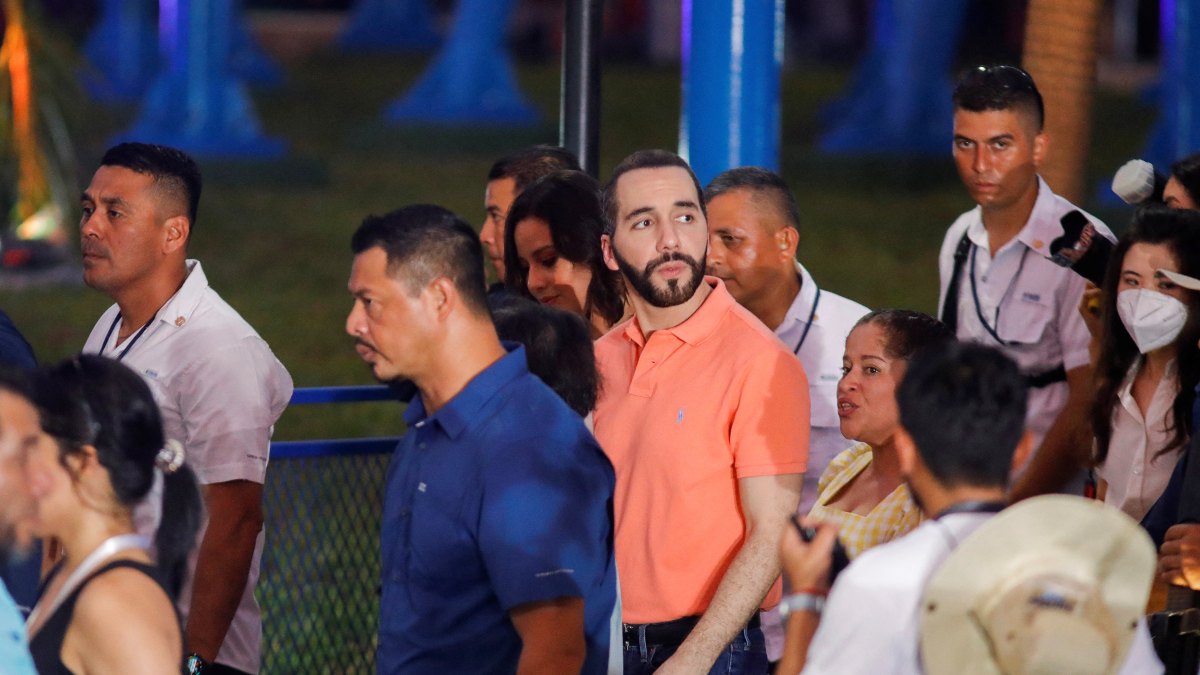El Salvador se abona a un séptimo mes de estado de excepción tras una nueva prórroga