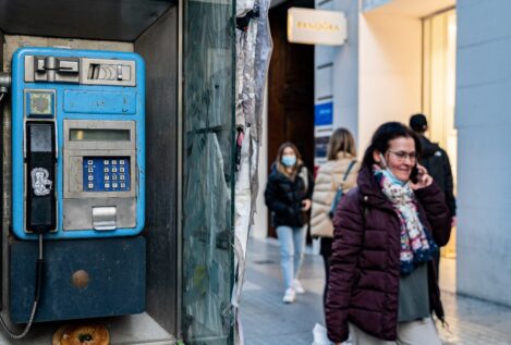 Telefónica, condenada a devolver 2.100 euros a una clienta por cobrarle el 'roaming' sin avisar