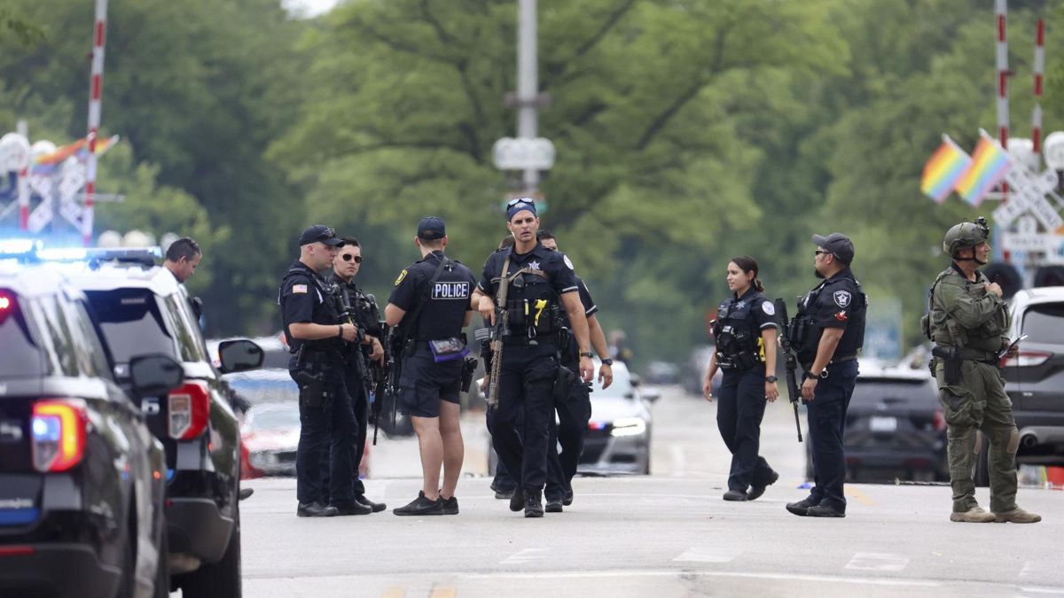 Un tiroteo en un instituto de Filadelfia deja al menos un muerto y cuatro heridos