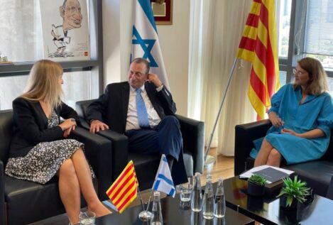 Lío en el independentismo por el apoyo a Israel de la consejera catalana de Exteriores