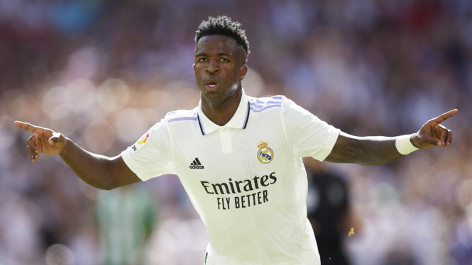 La constante que preocupa en el Real Madrid: «Todo vale con Vinicius»