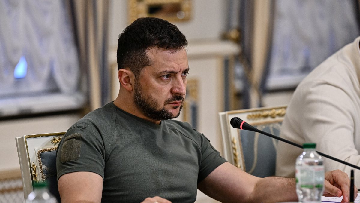Zelenski afirma que Ucrania ha reconquistado 1.000 kilómetros cuadrados en una semana