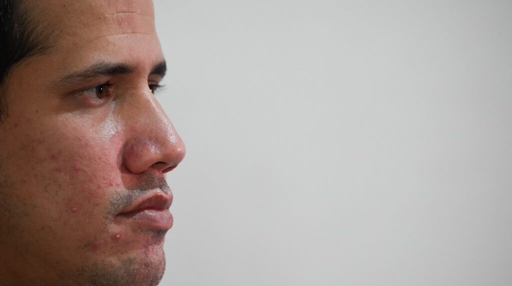 EEUU dejará de reconocer a Guaidó como presidente