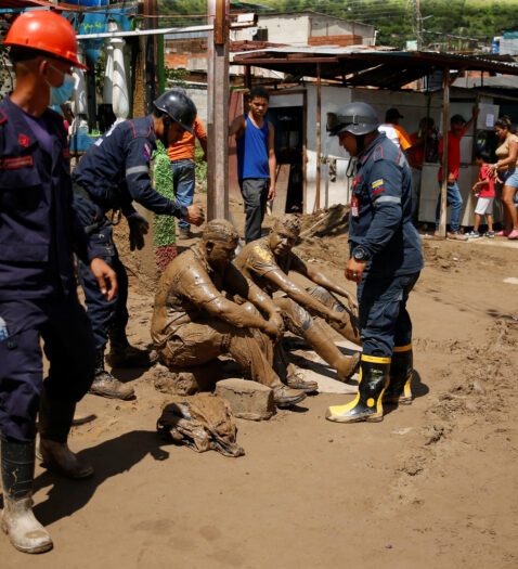 La tragedia provocada por las lluvias en Las Tejerías, Venezuela, en imágenes