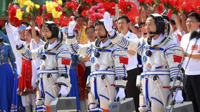 China reclutará de 12 a 14 nuevos astronautas de reserva para futuras misiones espaciales