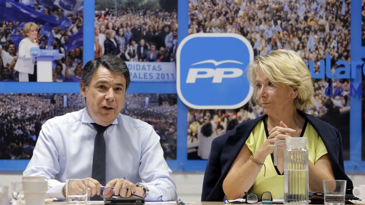 El juez exonera a Esperanza Aguirre e Ignacio González de la presunta financiación irregular del PP de Madrid