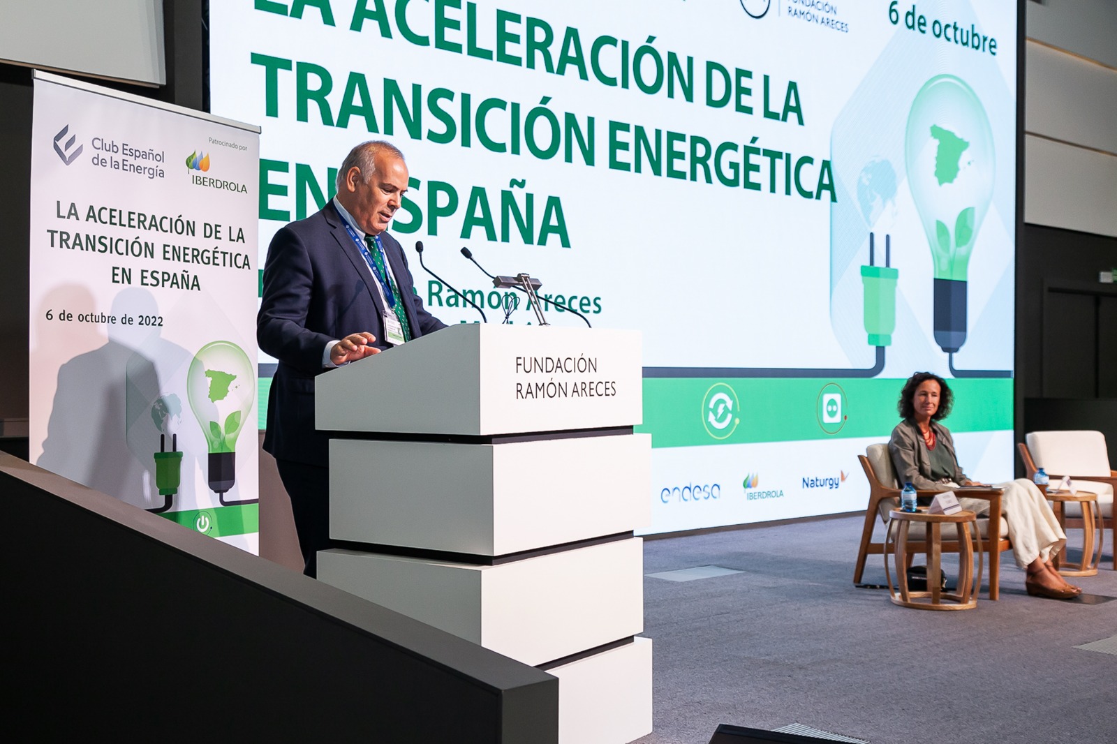 El Club Español de la Energía ofrece las claves para acelerar la transición energética