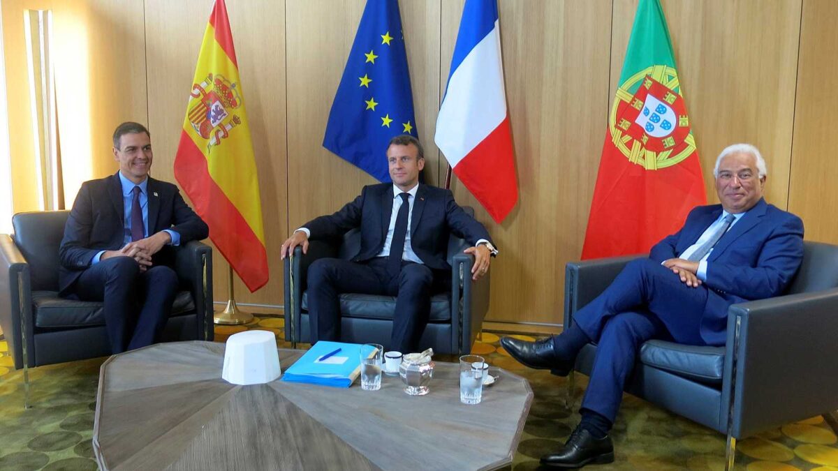 El Gobierno califica de «muy positiva» la reunión de Sánchez y Costa con Macron sobre el MidCat pese al escepticismo francés