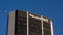 El Sabadell y Unicaja sufren una fuga en fondos de inversión mayor a la sufrida por Credit Suisse