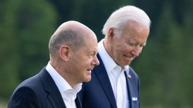 Biden y Scholz condenan las amenazas nucleares de Putin y la «escalada» del conflicto