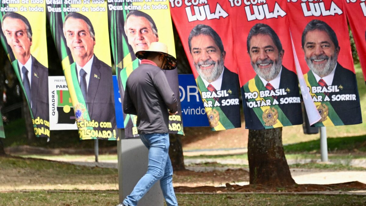 Las encuestas siguen dando el favoritismo a Lula para la segunda vuelta en Brasil pese a los buenos resultados de Bolsonaro
