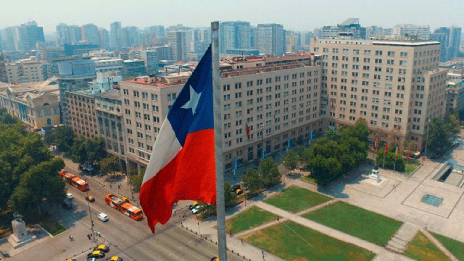Chile expide el primer documento de identidad a una persona no binaria