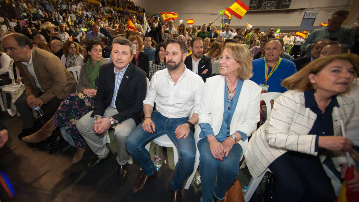 Una nueva crisis en Vox Murcia deja a la formación sin grupo parlamentario regional