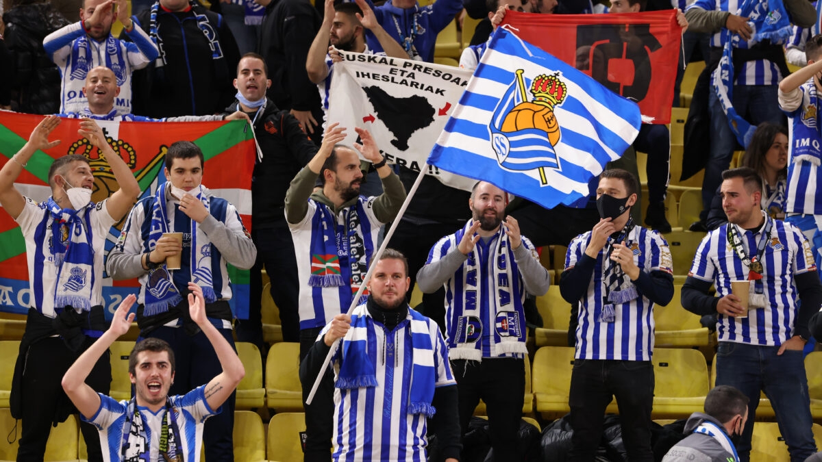 Un sindicato policial denuncia a los ultras de la Real que pedían «Goma 2» para la Policía