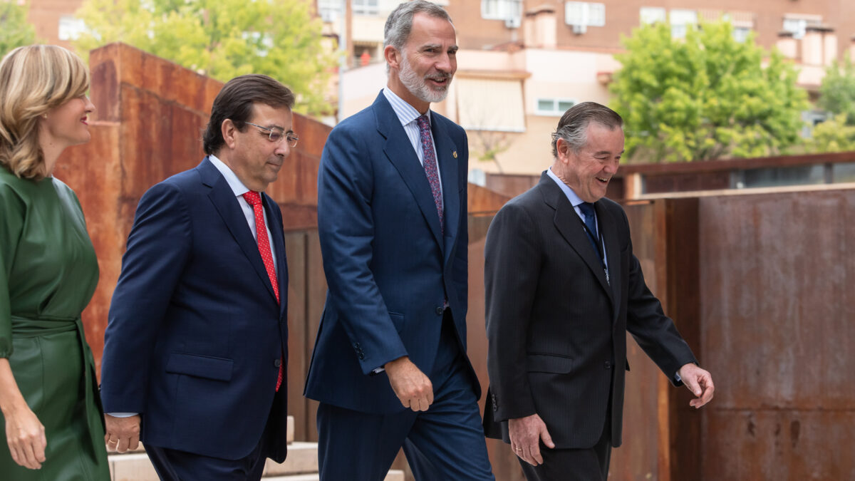 Felipe VI destaca el «esfuerzo» y el «liderazgo» de las empresas familiares