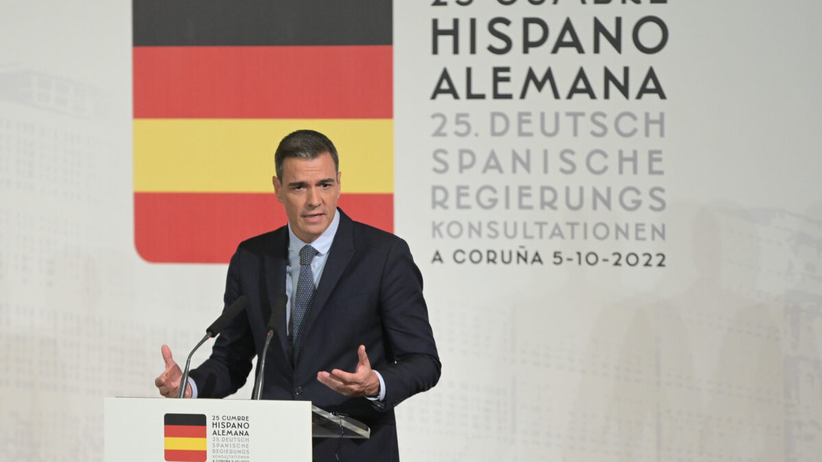 Sánchez aclara que estudiará el escudo antimisiles «cuando sea objeto de debate»