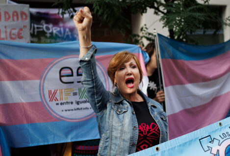 El PSOE registra sus enmiendas a la 'ley trans' para limitar la autodeterminación de género
