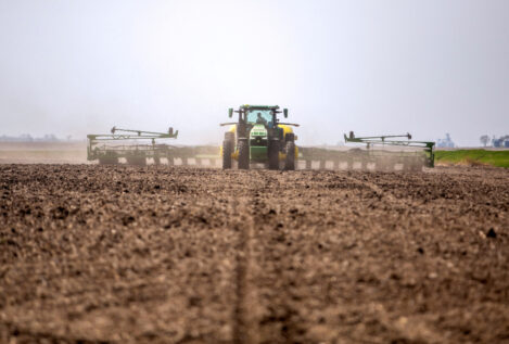 La producción de fertilizantes en la UE cae un 70% y aboca a la escasez de alimentos