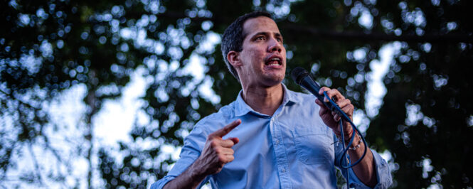 EEUU planea retirar a Guaidó el reconocimiento de «presidente interino» de Venezuela