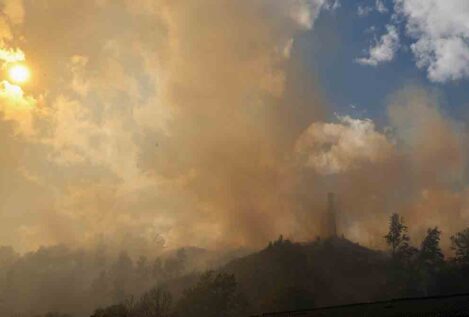 Evacuan el municipio de Bortedo (Burgos) por el incendio originado en Vizcaya