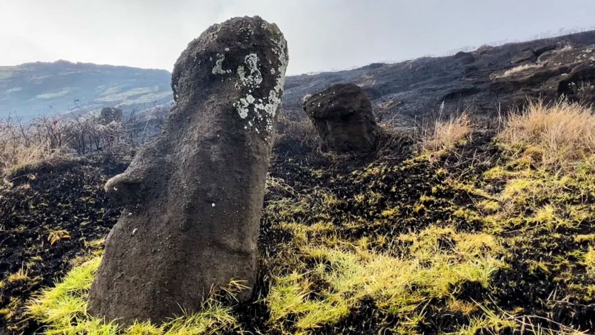 Un incendio provocado destruye decenas de estatuas de la Isla de Pascua