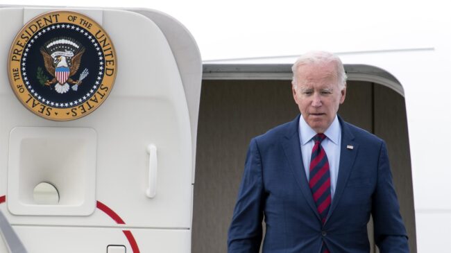 Joe Biden afirma que tomará medidas sobre los precios de la gasolina en Estados Unidos