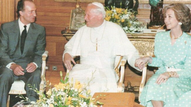 Diez días de fervor religioso: 40 años del primer viaje de un papa a España
